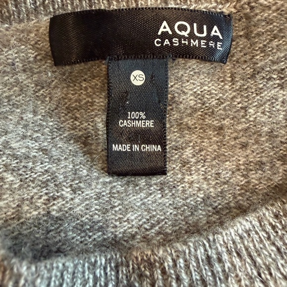 Aqua 100 percent cashmere sweater size xs - Picture 2 of 2